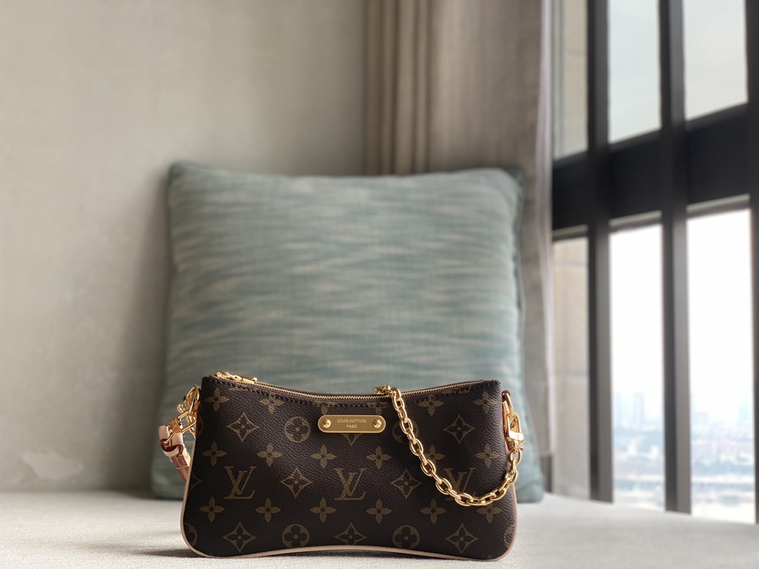 루이비통(CD) M83008 가방 Louis Vuitton Bag