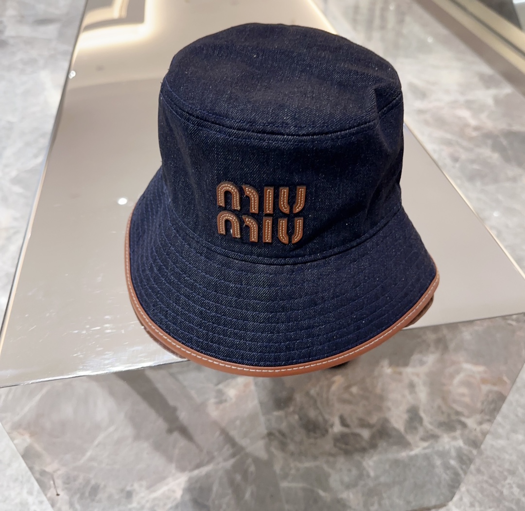MiuMiu כובעים כובע דלי ניסקס קנבס