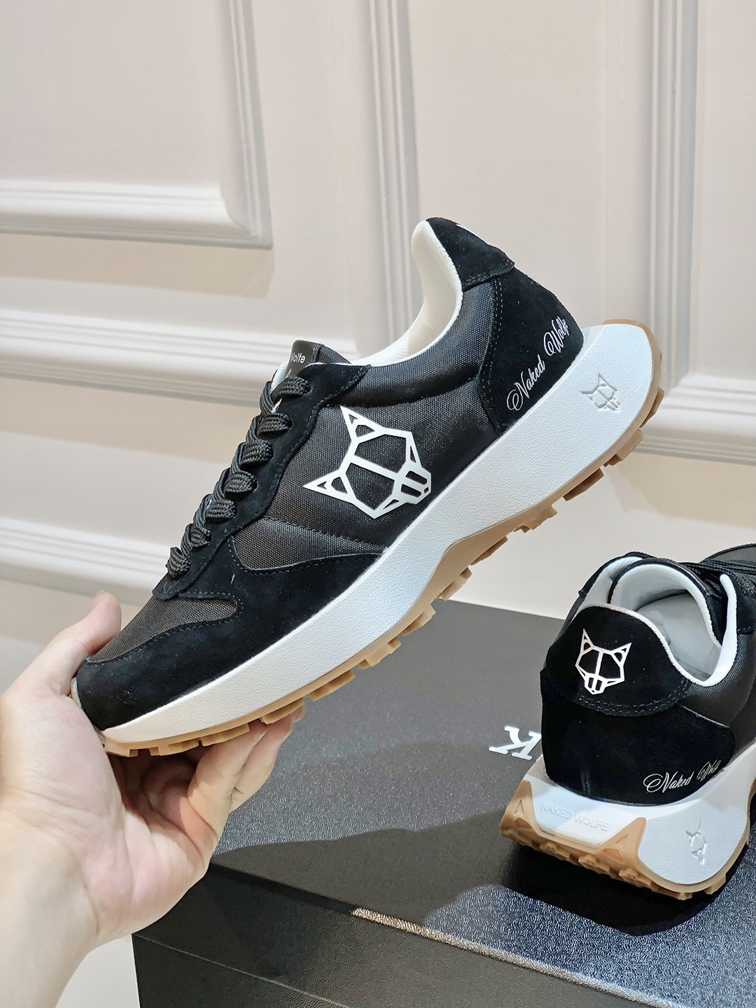 Luxurious Nakedwolf & Vital’s Snuffed Sneakers: UK Brand Founded in 2017. - 图片 7