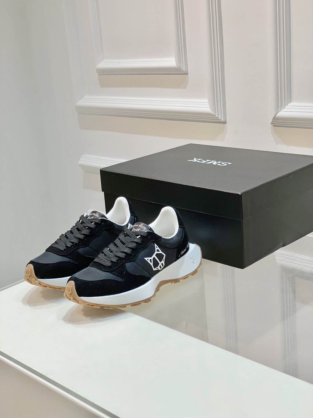 Luxurious Nakedwolf & Vital’s Snuffed Sneakers: UK Brand Founded in 2017. - 图片 2