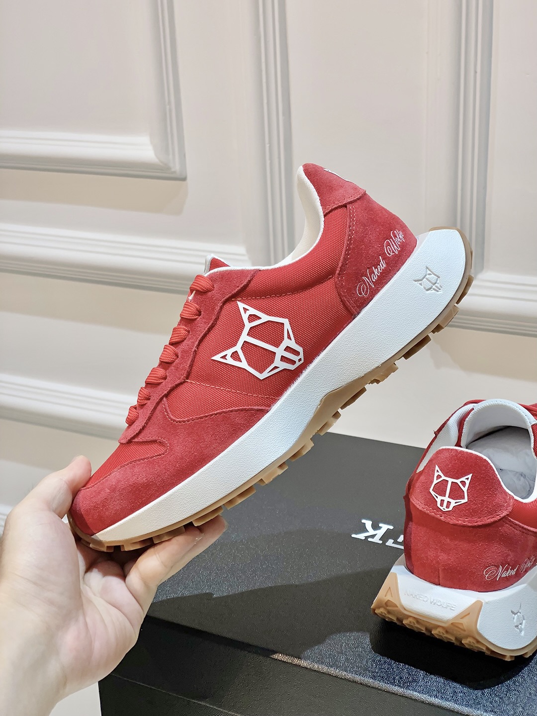 Luxurious Nakedwolf & Vital’s Sneakers Founded in UK 2017, Sheepskin Lined, Rubber Sole - 图片 6