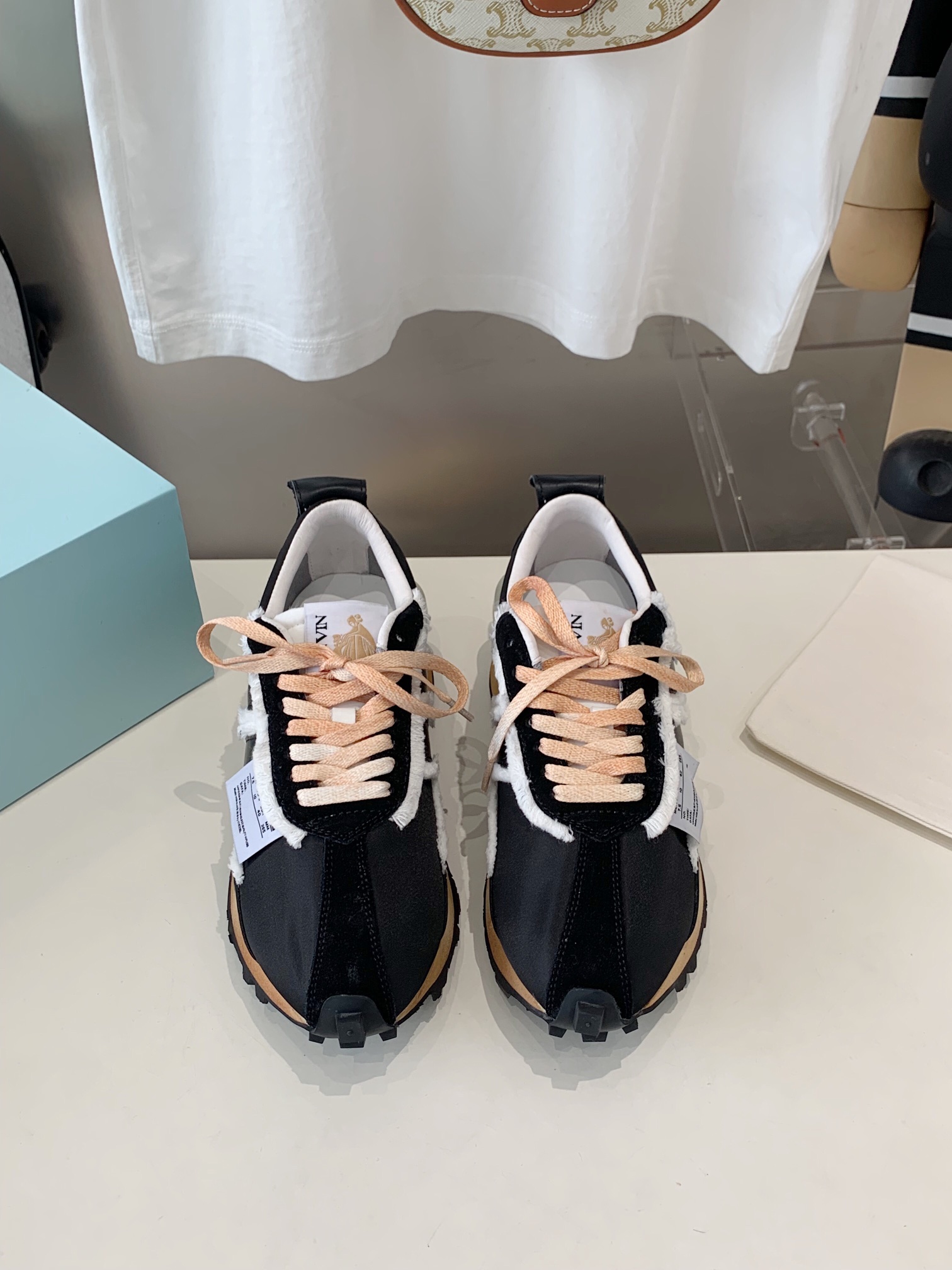 LANVIN/Wong 2024 Collection: Luxury Shoes with Modern Design and Comfort - 图片 5