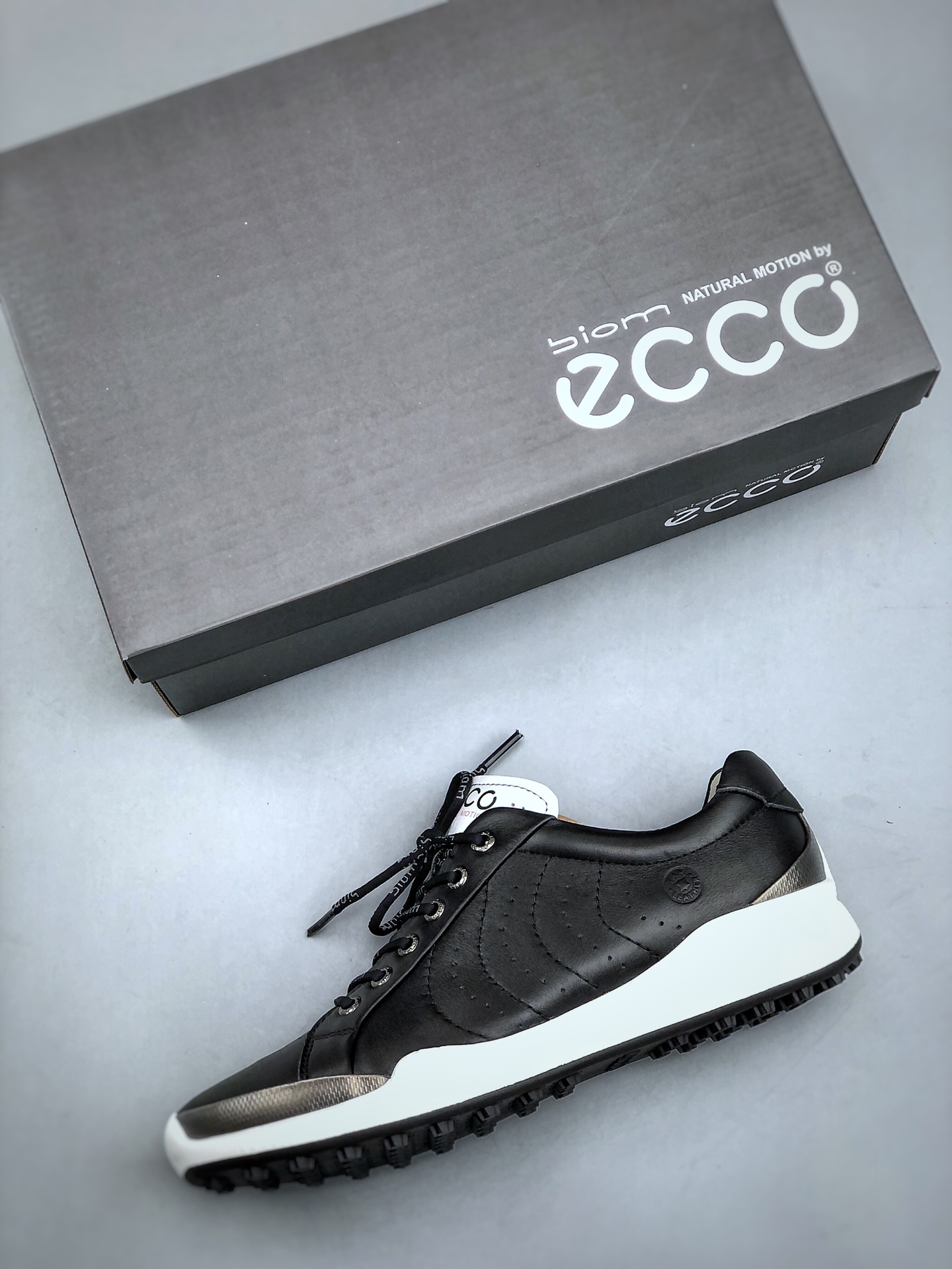300 ECCO爱步BIOM男士户外越野运动鞋 缓震跑步鞋