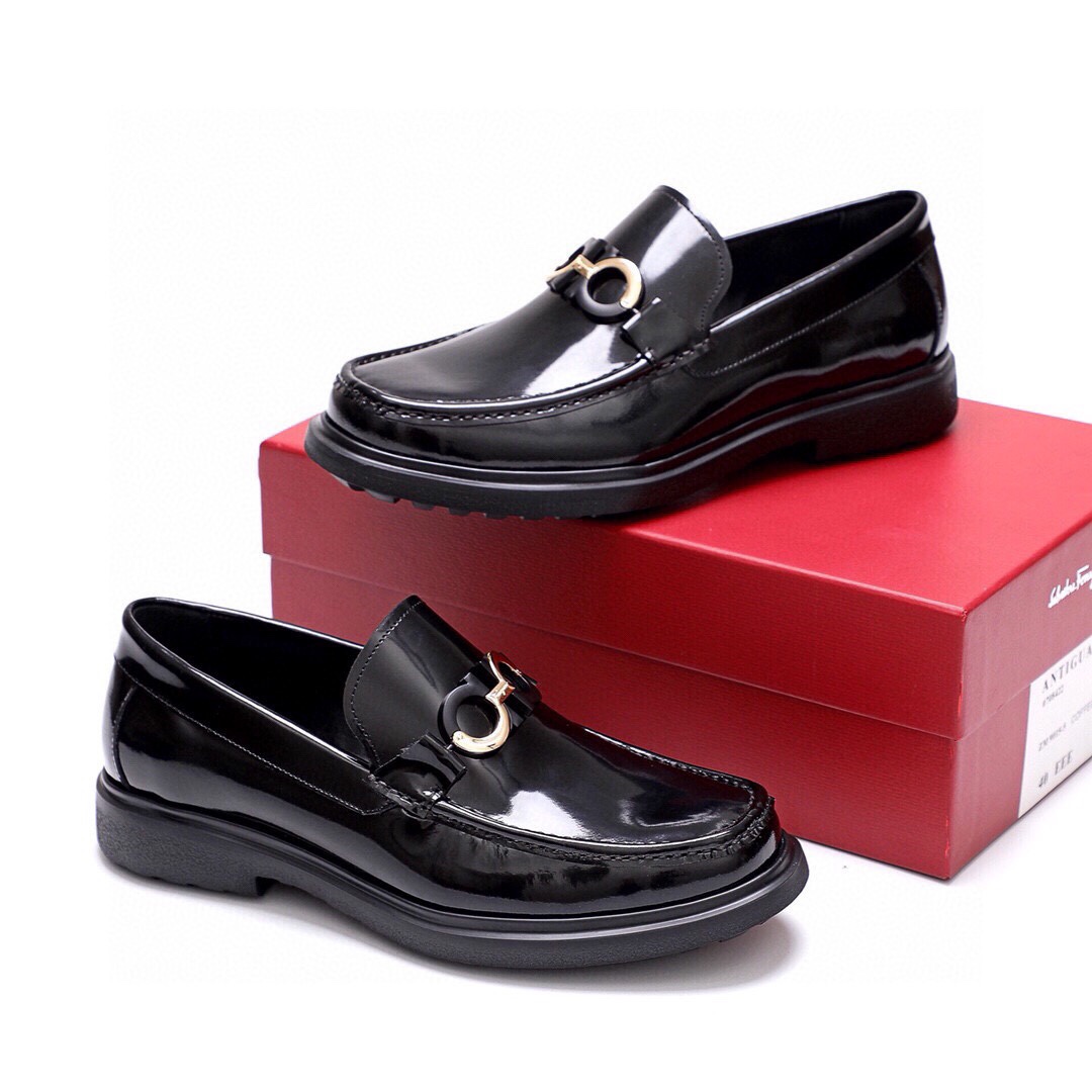 NO:270417,【Ferragamo/Ferragamo】New Ferragamo* Ferragamo Classic Leather Shoes!  Use imported top-layer beaded cowhide upper   luxurious hardware buckle, and the inner layer is comfortable cowhide inner!  Original rubber outsole!  Number of codes 38-44 (45 customized), ferragamo, cowhide19860909【Ferragamo/菲拉格幕】新款Ferragamo* 菲拉格幕经典正装皮鞋！选用进口头层开边珠牛皮鞋面 奢华五金扣,内里头层舒适牛皮内里！原版橡胶大底！码数38-44（45订制）,,ferragamo,cowhide,Men's shoes