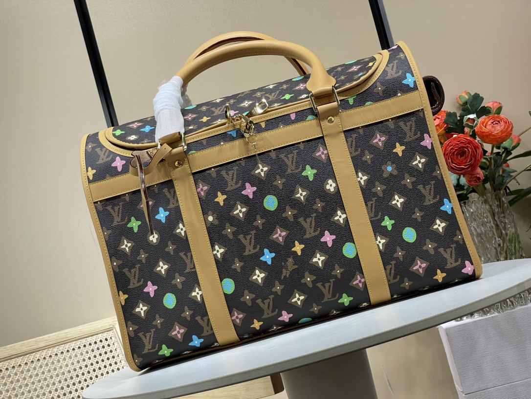 Louis Vuitton The high-quality dog cage has arrived again [Dog bag pet box] M47066 brown color (Tyler co-branded) with shoulder strap