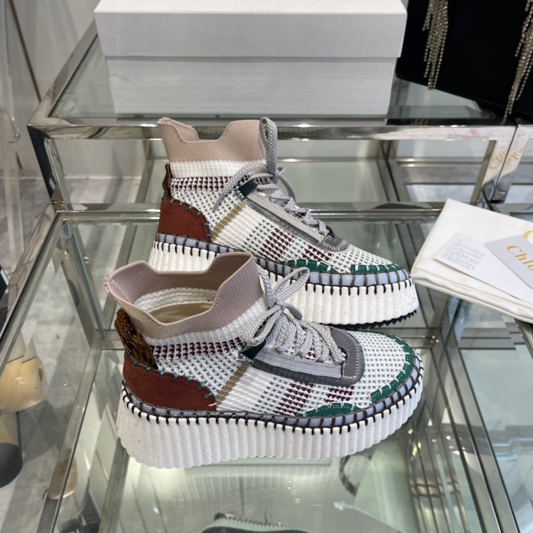 New Chloe 2024 Nama Sneaker: Eco-friendly Handmade White Shoes Worn by Celebrities - 图片 8