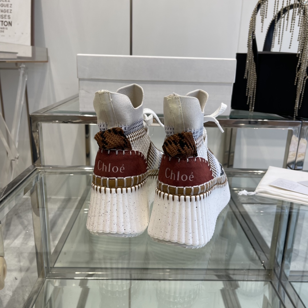 New Chloe 2024 Nama Sneakers: Eco-Friendly, Hand-Sewn, Celebrity-Approved White Shoes - 图片 7
