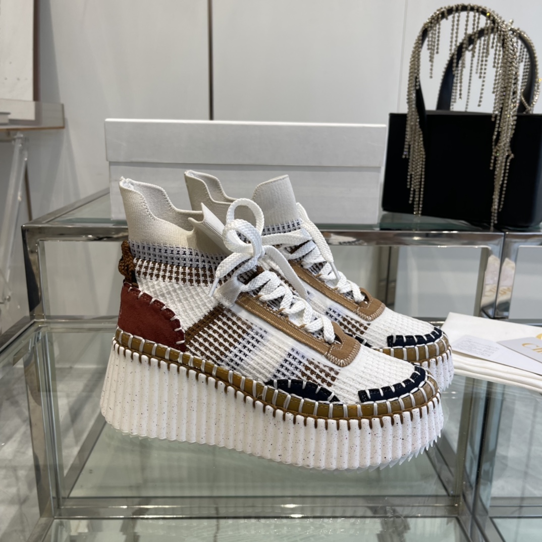 New Chloe 2024 Nama Sneakers: Eco-Friendly, Hand-Sewn, Celebrity-Approved White Shoes - 图片 3