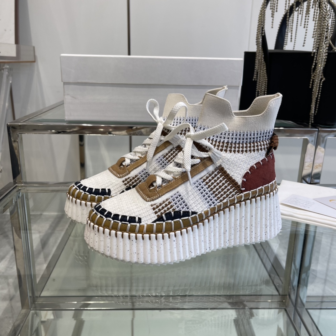 New Chloe 2024 Nama Sneakers: Eco-Friendly, Hand-Sewn, Celebrity-Approved White Shoes - 图片 2