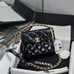 Chanel Noir Or 1 Chanel Noir Or