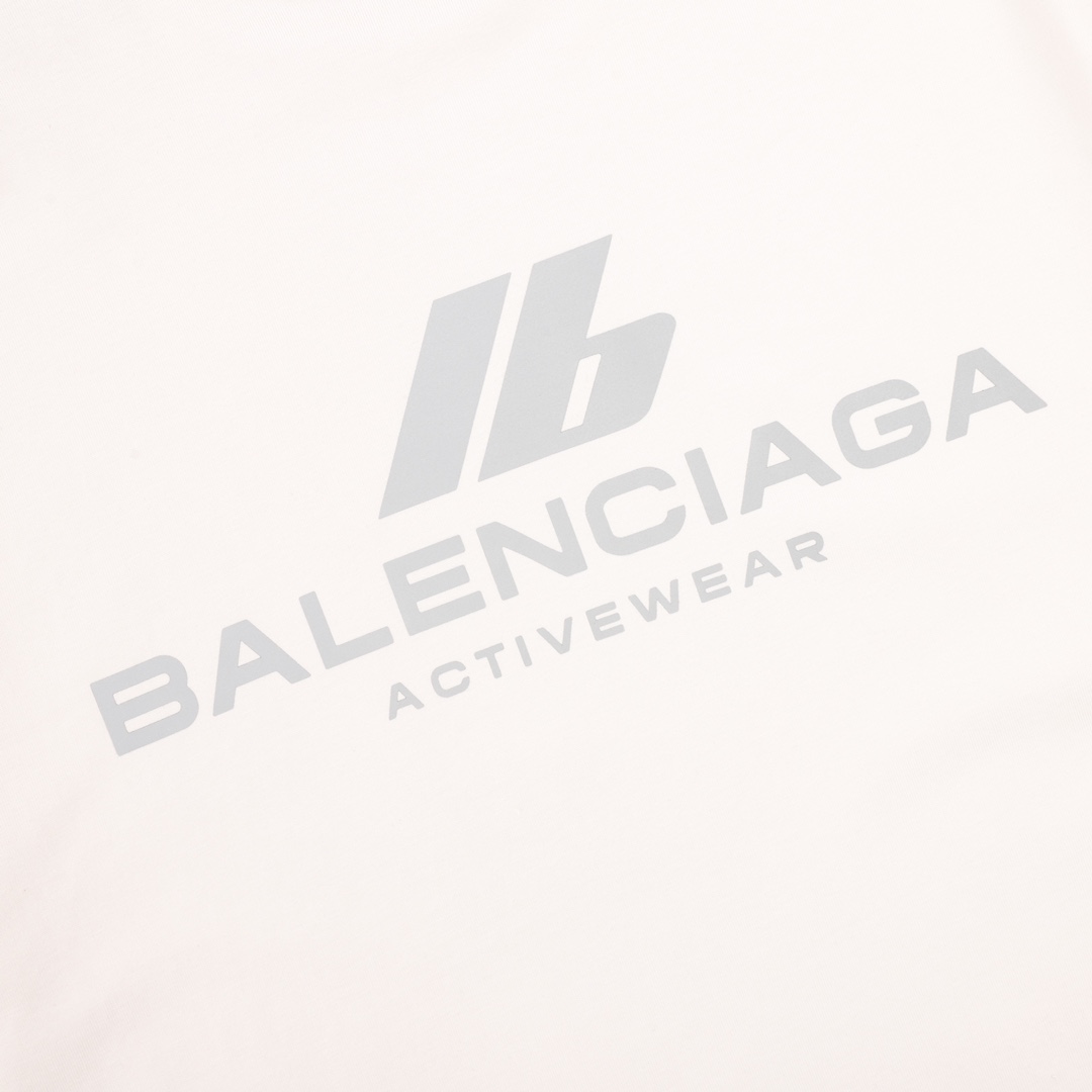 balenciaga/巴黎世家 反光字母印花圆领短袖