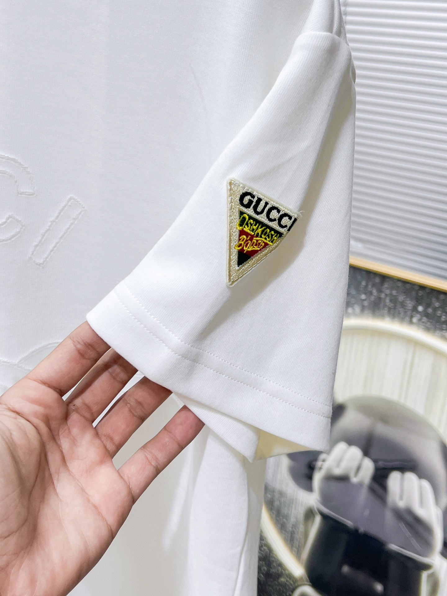    古奇  GUCCI  新款 圆领 短袖 T恤 体恤 半袖 ，高端版本！专柜定制面料 透气舒适度高，