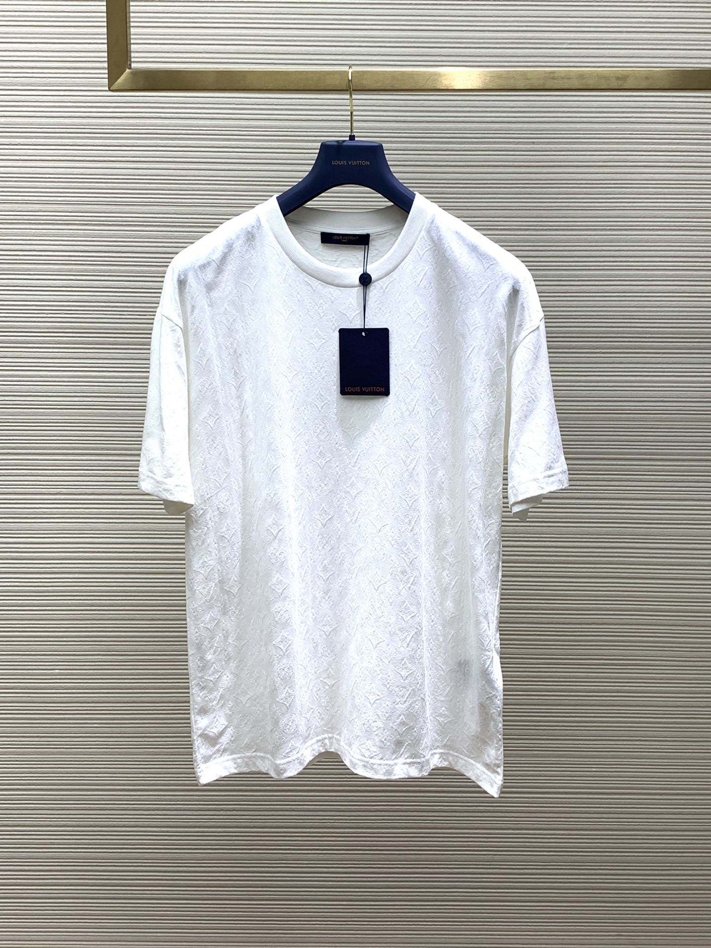 Louis Vuitton Vêtements T-Shirt Imprimé Coton Série d’été Manches courtes