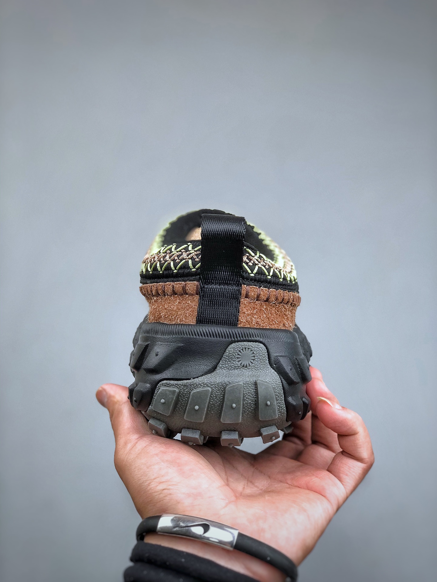 330 UGG【明星同款】春夏新款 轮胎底拖鞋 W Venture Daze Slide 答应我