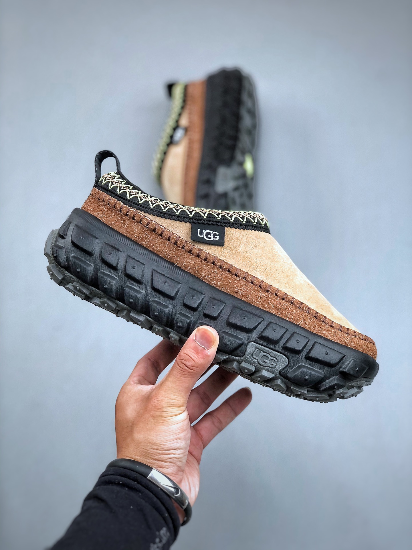 330 UGG【明星同款】春夏新款 轮胎底拖鞋 W Venture Daze Slide 答应我