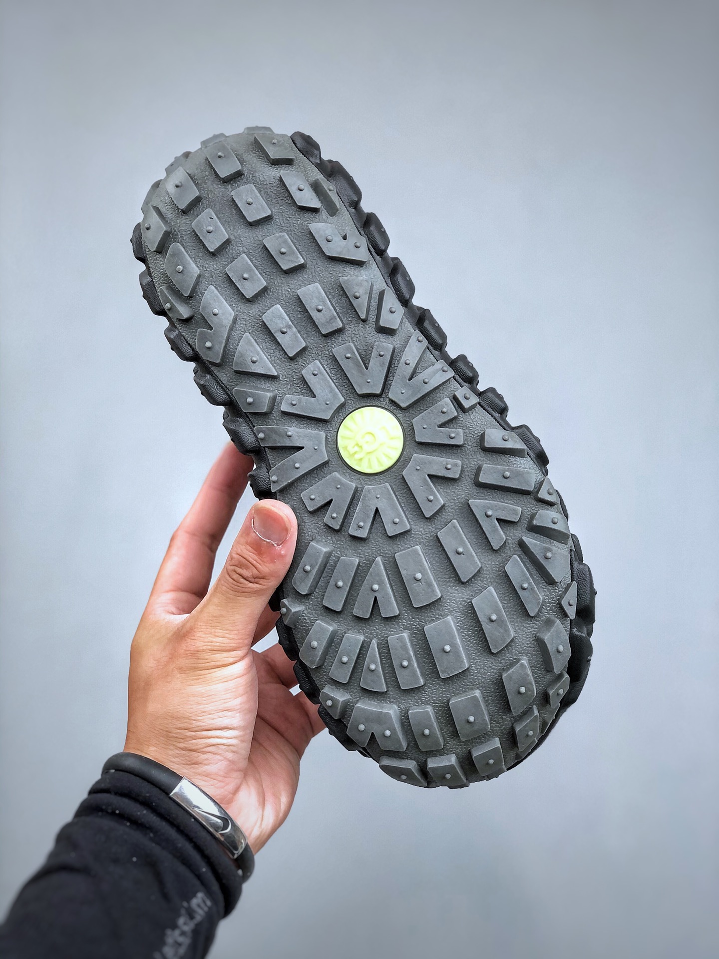 330 UGG【明星同款】春夏新款 轮胎底拖鞋 W Venture Daze Slide 答应我