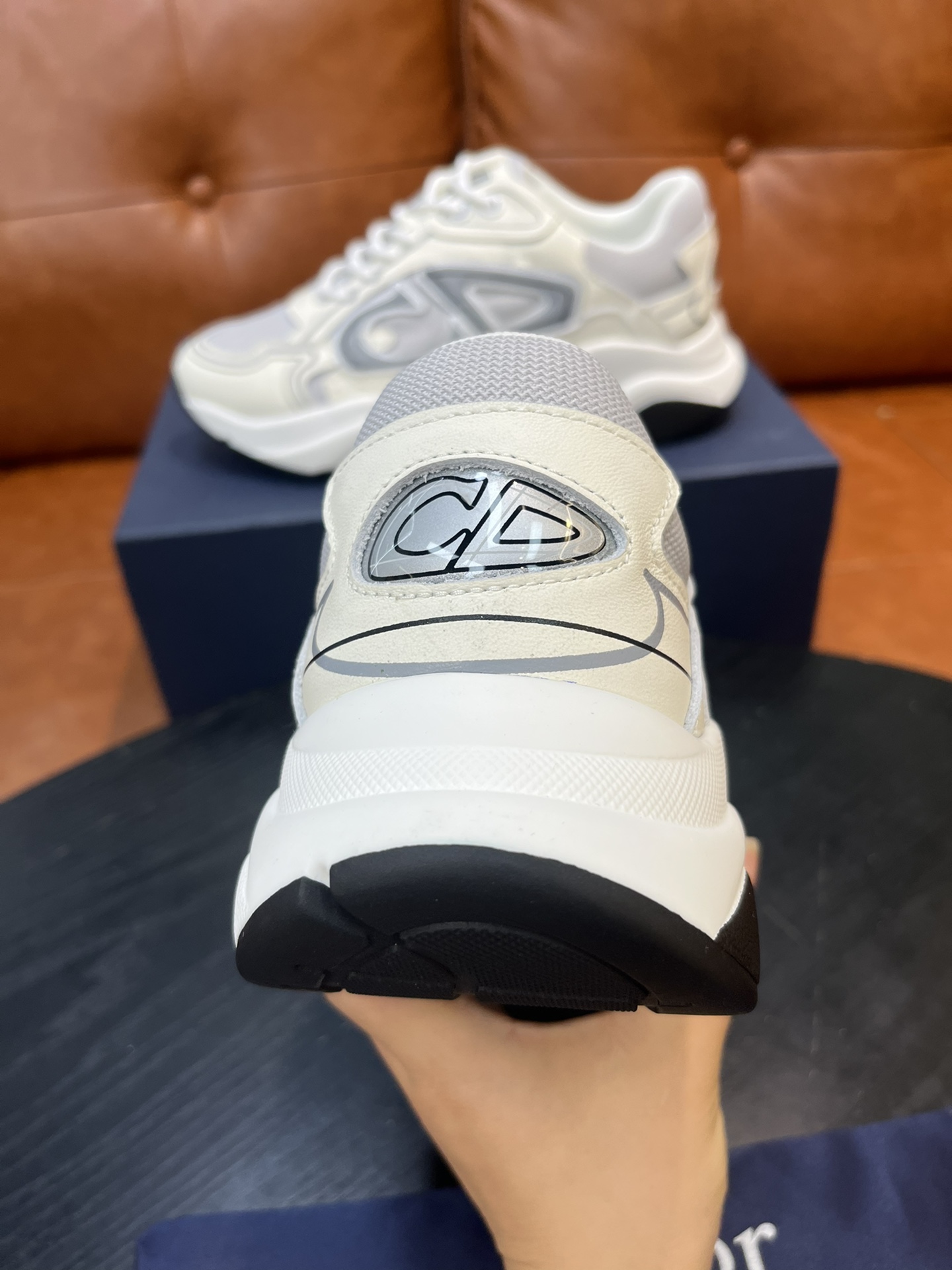 Dior B22 Men's Fashion Sneakers - Retro-Inspired, Low-Top Design 7 i1716351360 9157 5