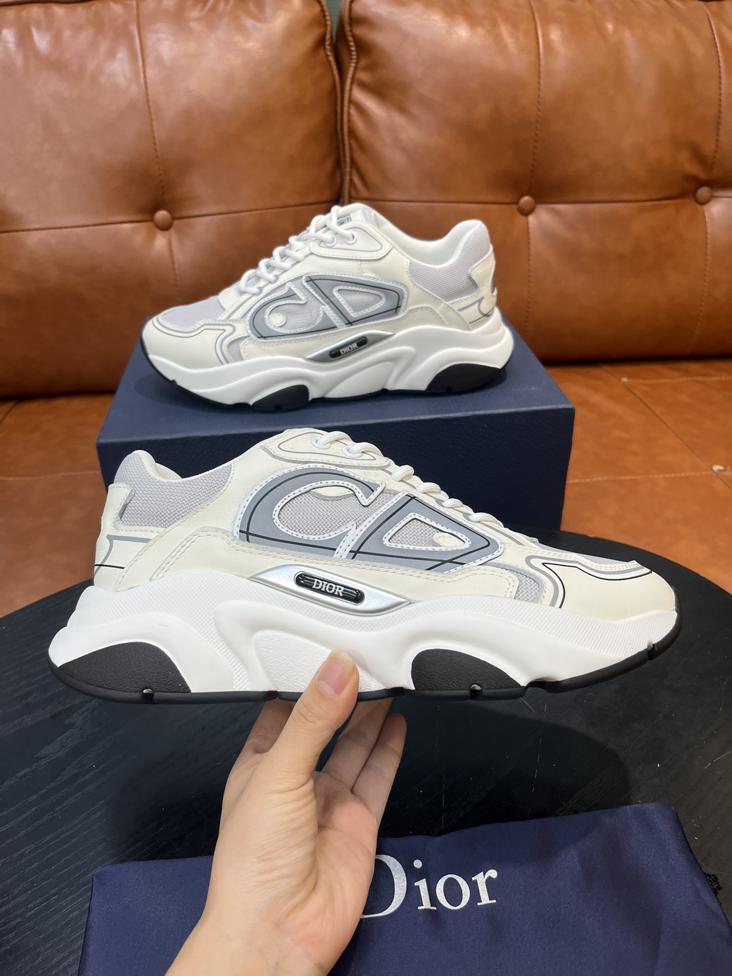 Dior B22 Men's Fashion Sneakers - Retro-Inspired, Low-Top Design 8 i1716351360 9862 6