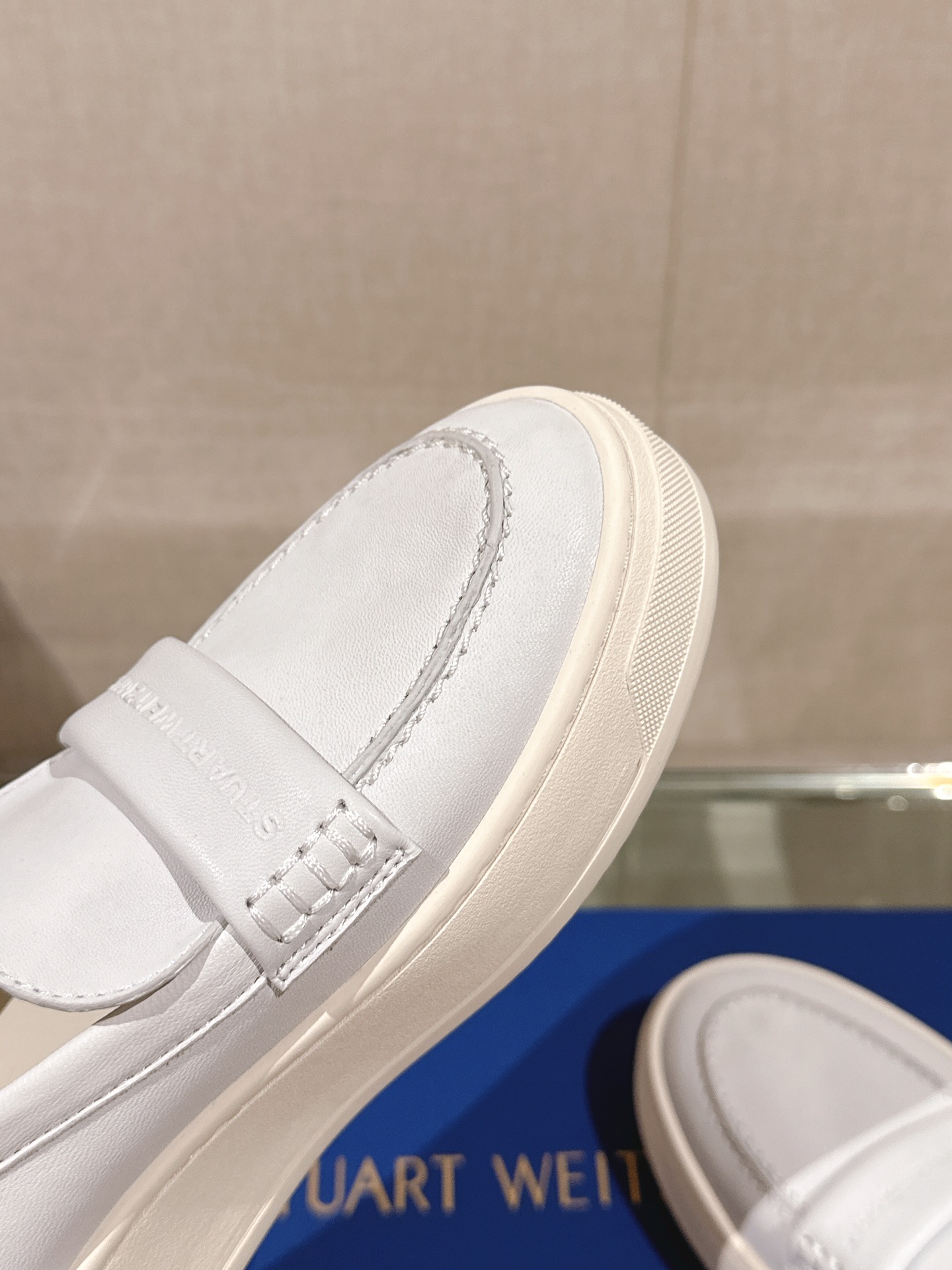 Stuart Weitzman Women’s Fashion Shoes in Sheepskin, Code 35-39, Customizable Sizes - 图片 7