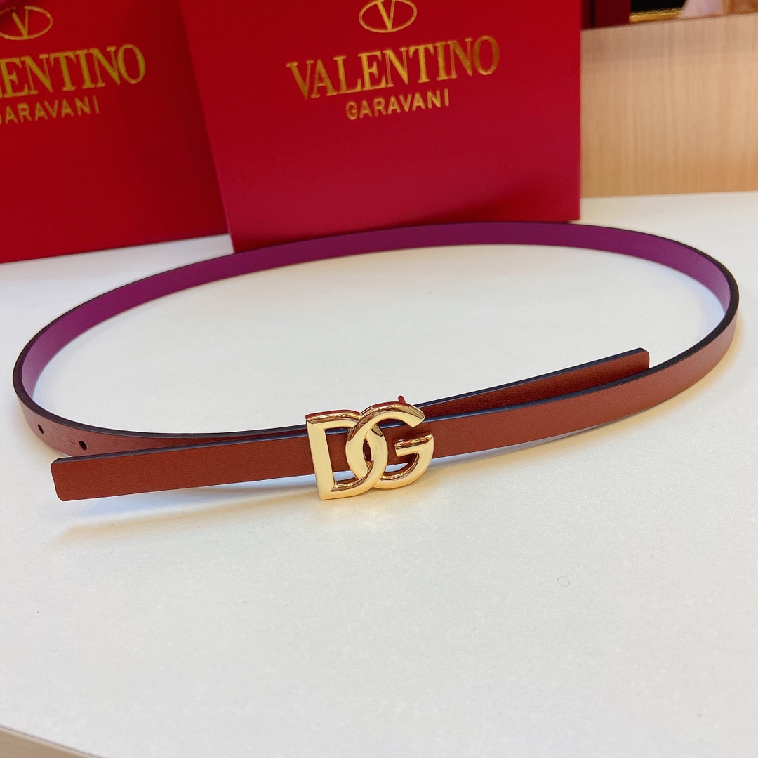 D&G Douga’s Belt: Banner Double-Sided Calf Belt with DG Cross-Letter Prints - 图片 1