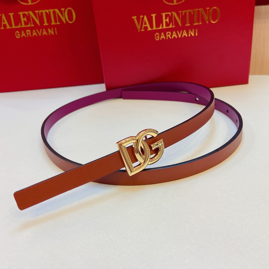 D&G Douga’s Belt: Banner Double-Sided Calf Belt with DG Cross-Letter Prints - 图片 5