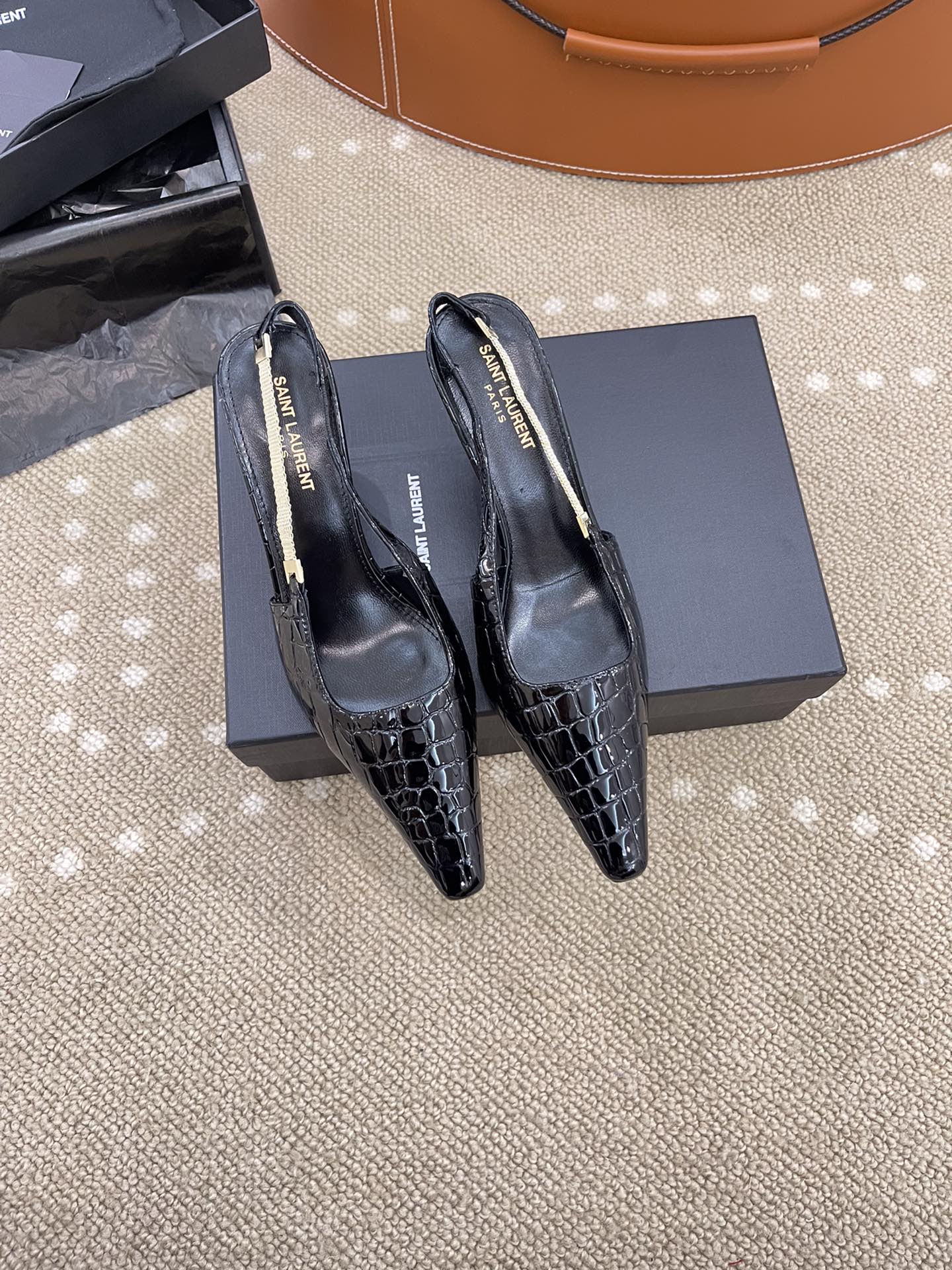 Yves Saint Laurent Schuhe Pumps Mit Hohem Absatz Sandalen Rot Lackleder Vintage