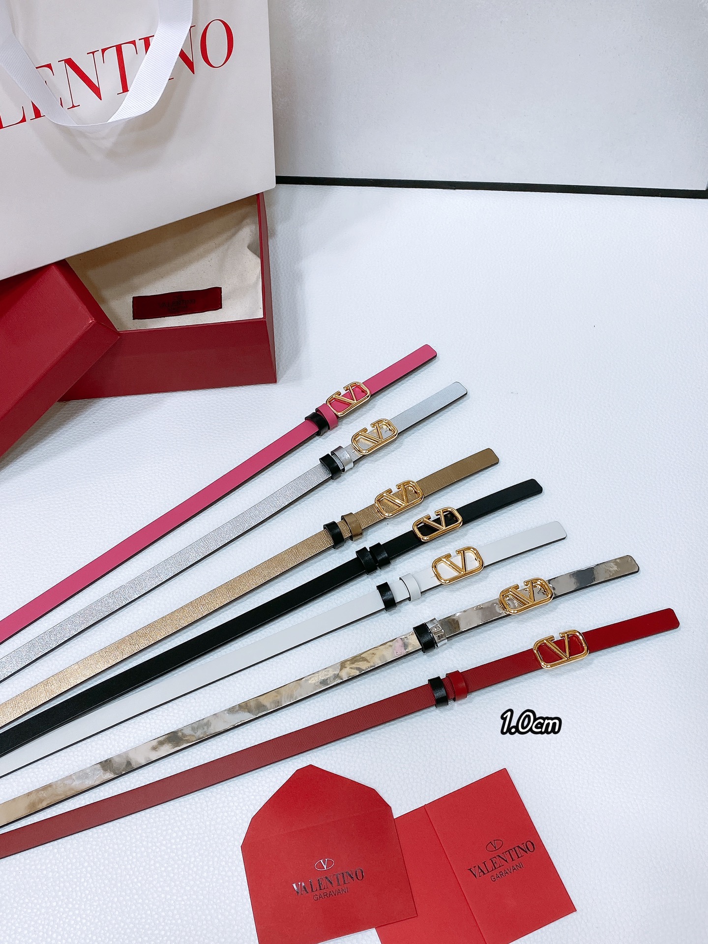 [Valentino Belts] Valentino VLOGOSIGNATURE can be worn on both sides of calf