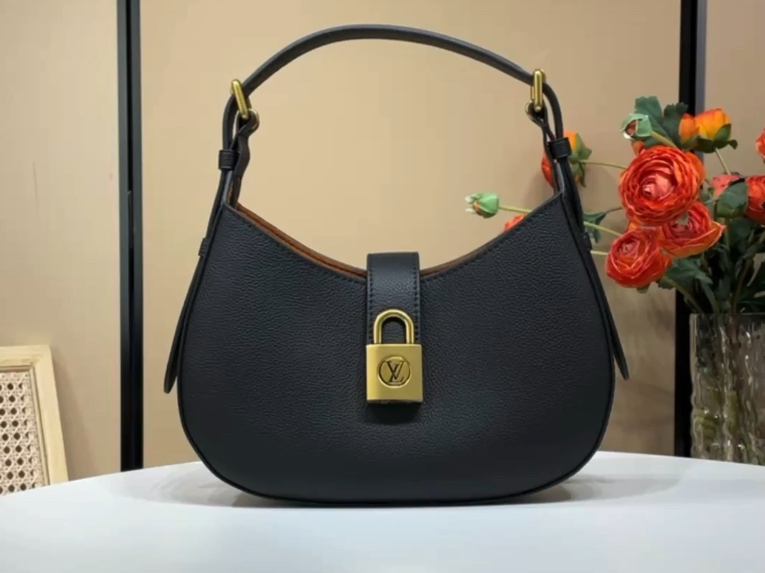 Louis Vuitton [Low Key Shoulder Underarm Handbag] M24885 Brown 24990 White 24611 Black So beautiful