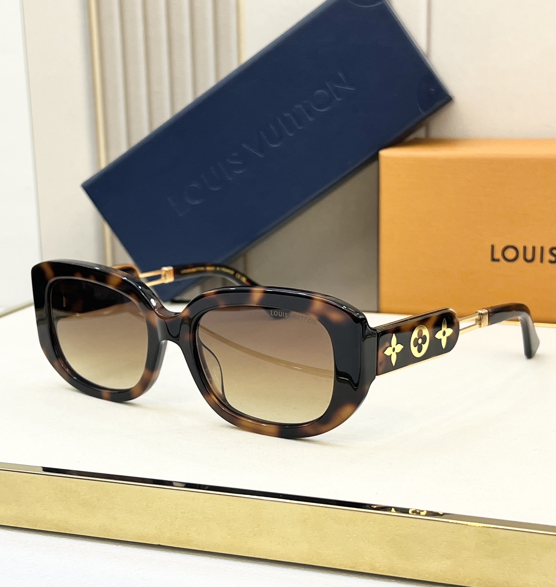 LOUISVUITTO*MODELZ2005USIZE54口19-140