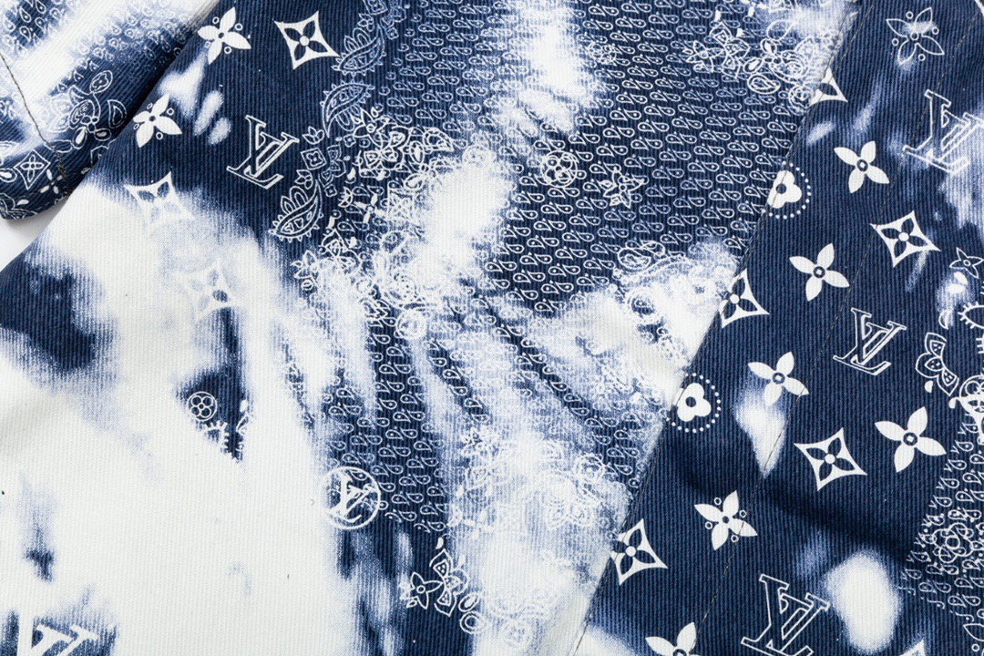 200 路易威登/Louis Vuitton 夏季新品 腰果花扎染牛仔衬衫 全幅铺陈当季 Monogram印花