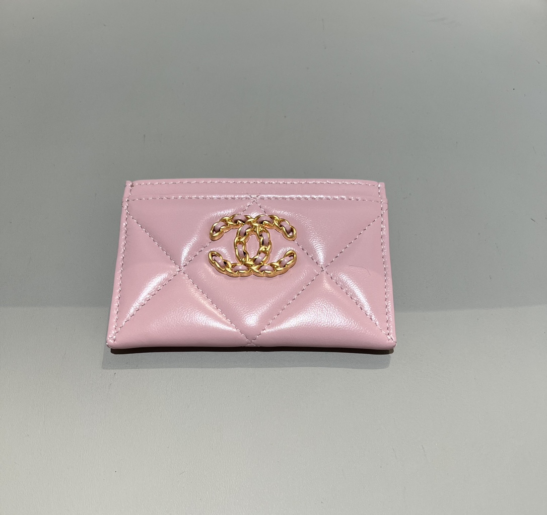 Chanel 19 Carteira Pequena Rosa Hardware Dourado Pele de carneiro