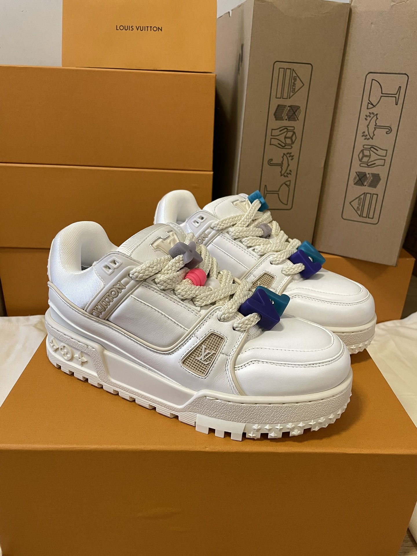 NO:247432,Couple models are online, casual shoes/sports shoes, sneakers19860909情侣款上线,休闲鞋/运动鞋,sneakers,Women's Shoes