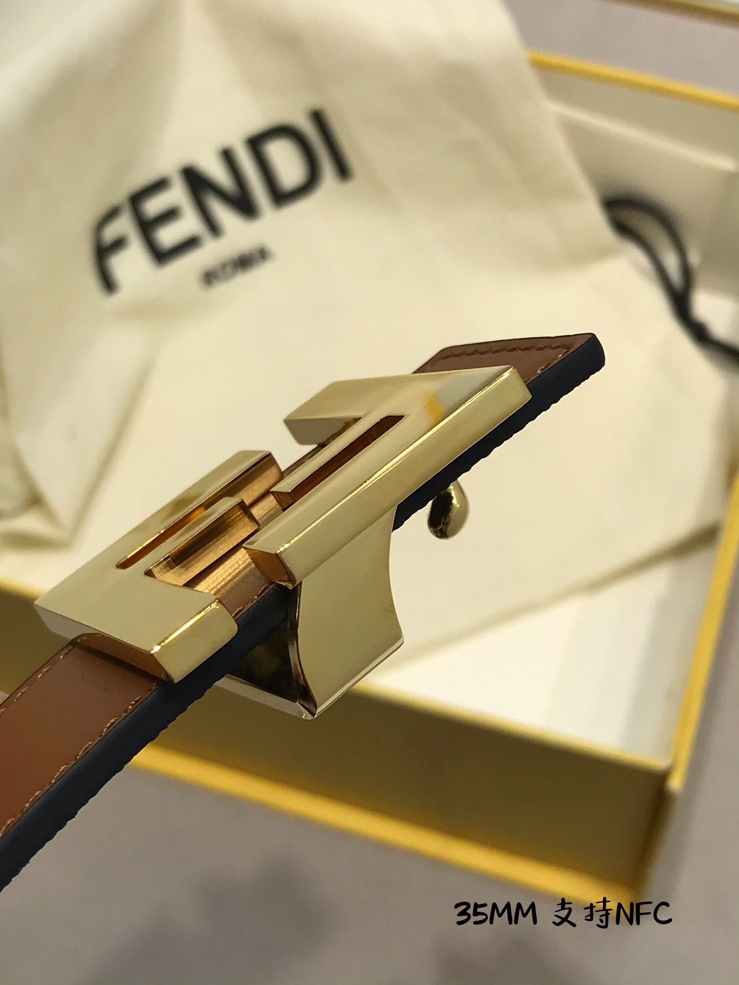 💯💯配送专柜包装 打孔针  新款 FD 宽35MM 支持NFC 芯片扫描，标志造型宽皮带，原版钌钯镀色铆