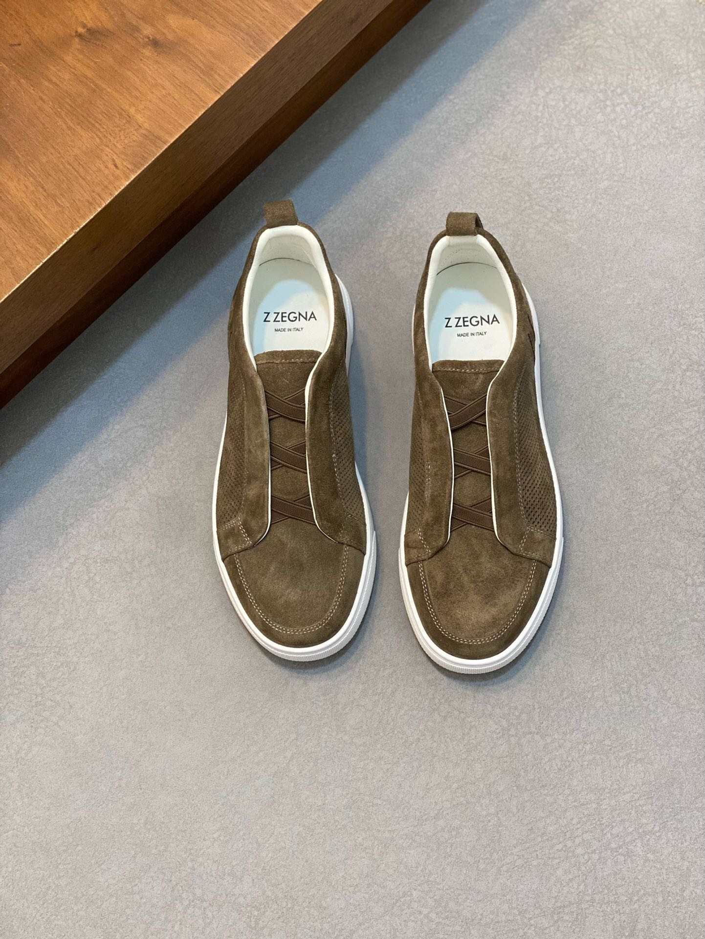 NO:217121,Brand Zegna color original color matching number 38-44 standard size price material new style for men casual uppers using imported original cowhide cowhide inner lining cowhide original single quality leather texture extremely strong comfortable and breathable   original Zegna open mold custom sole market highest quality, Zegna casual sneakers, zegna, sneakers, cowhide19860909品牌Zegna 颜色原版配色 码数38-44标准码 价格 材质杰尼亚新款 男士 休闲鞋面采用进口原版牛皮牛皮内里 牛皮垫脚原单品质皮质感极强舒适透气 原版Zegna开模定制大底市场最高品质,杰尼亚 休闲运动鞋,zegna,sneakers,cowhide,Men's shoes