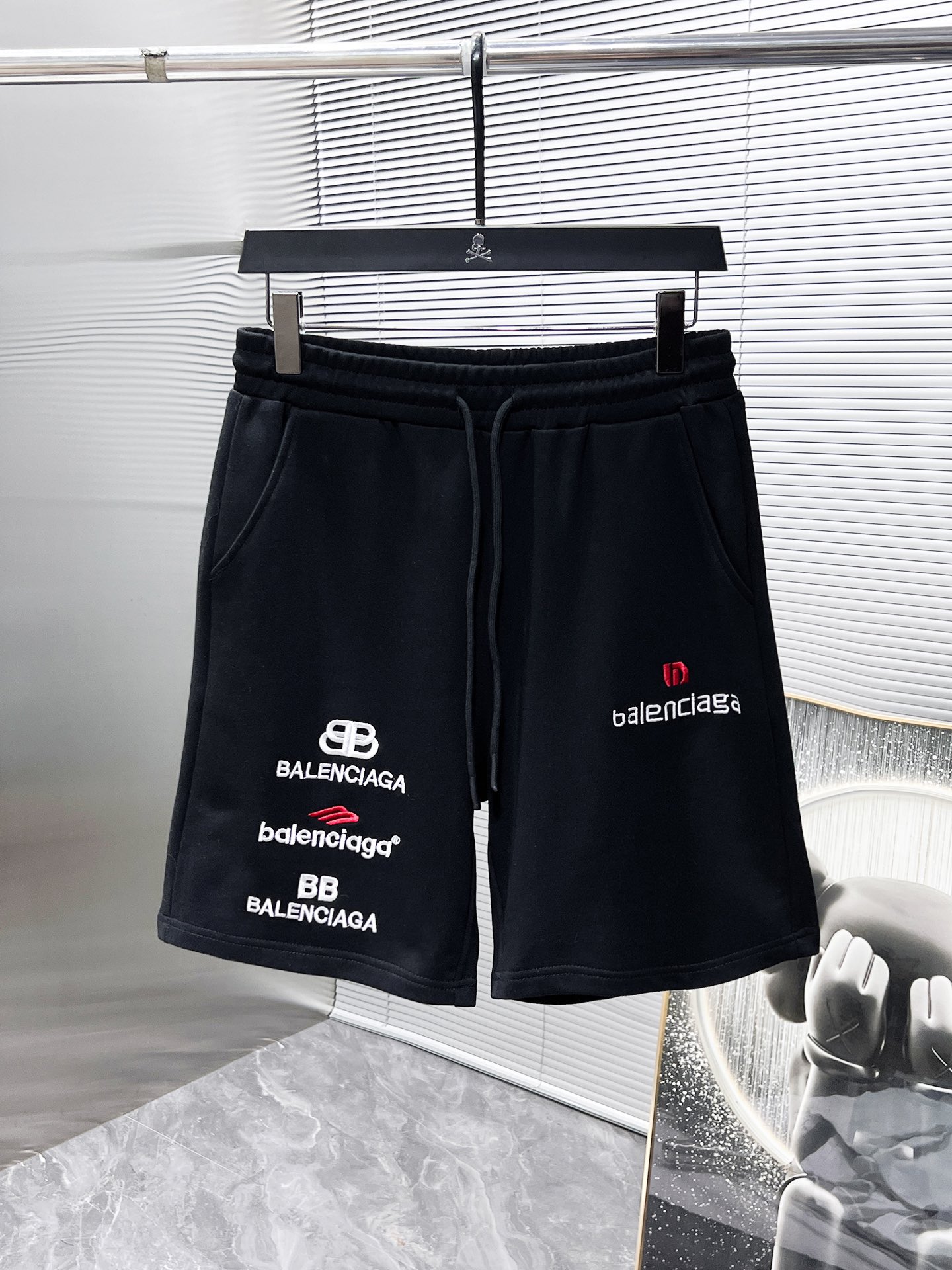 Balenciaga Clothing Pants & Trousers Shorts Summer Collection Casual