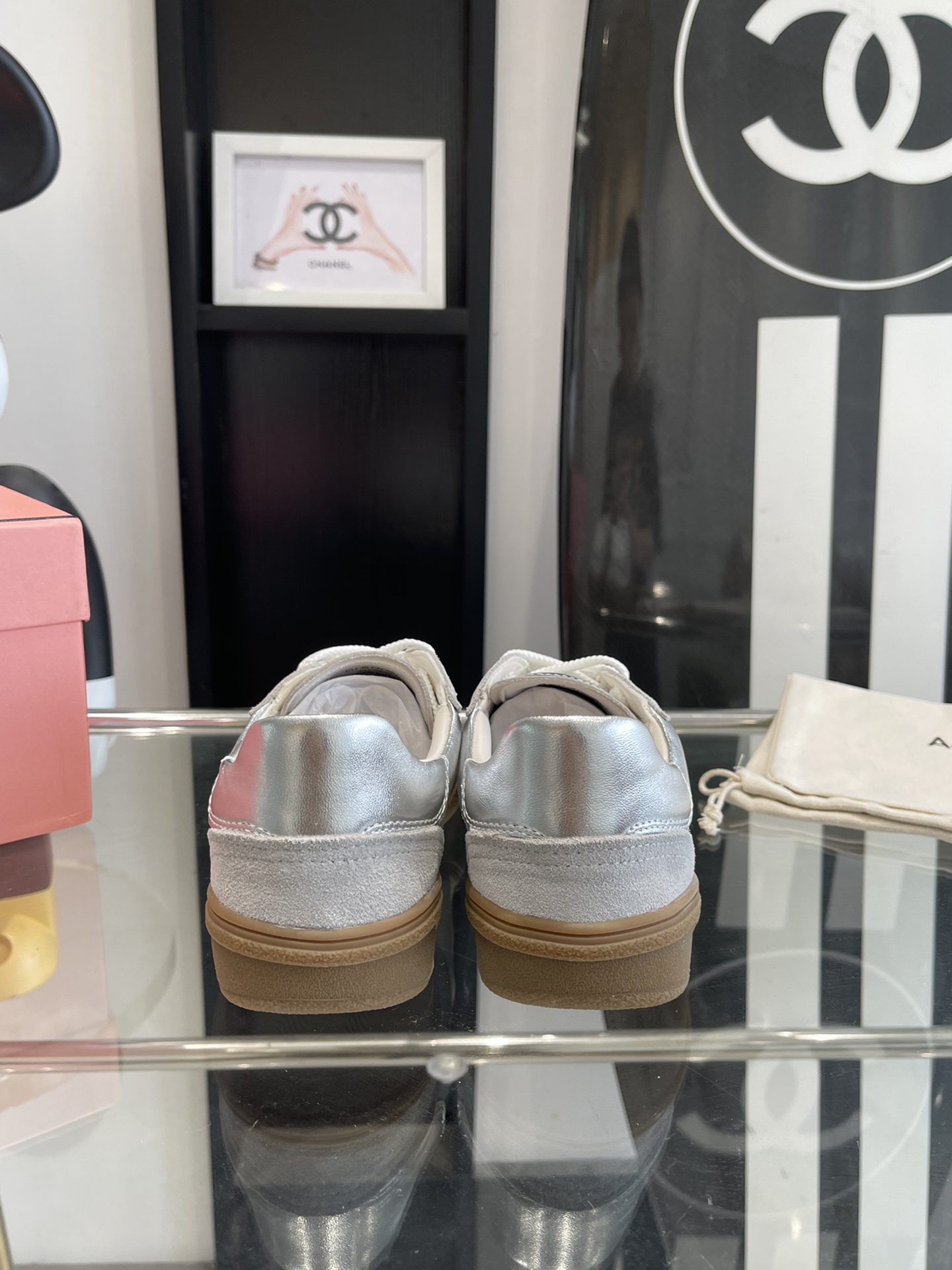 “AcneStudios 2024ss New Stars Tetsu White Sneakers: Leather and Skin Collage Design” - 图片 8