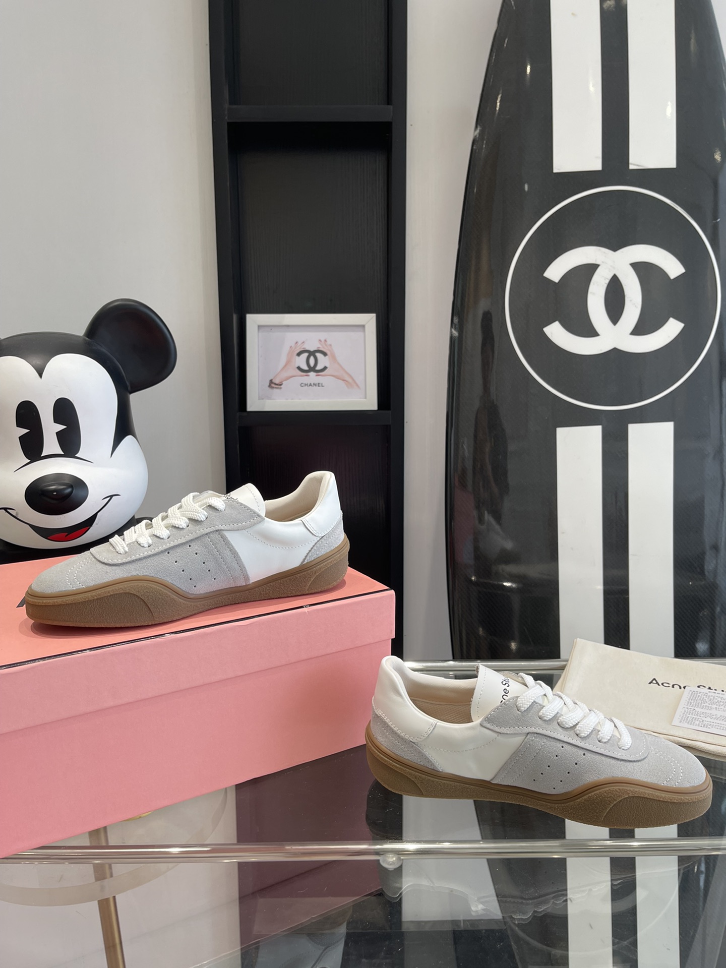 “AcneStudios 2024ss New Stars Tetsu White Sneakers: Leather and Skin Collage Design” - 图片 9