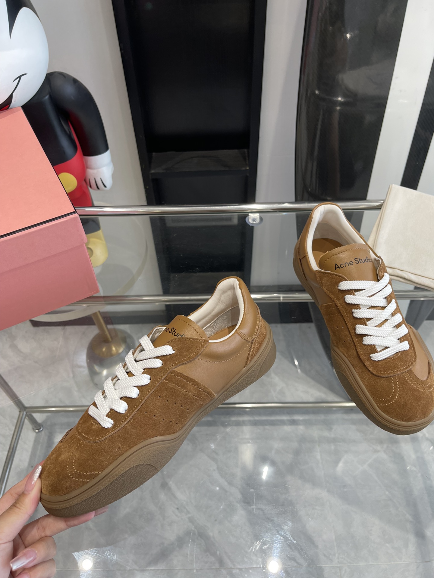 AcneStudios 2024ss Spring Summer White Star Pattern Tetsu Shoes Review - 图片 4