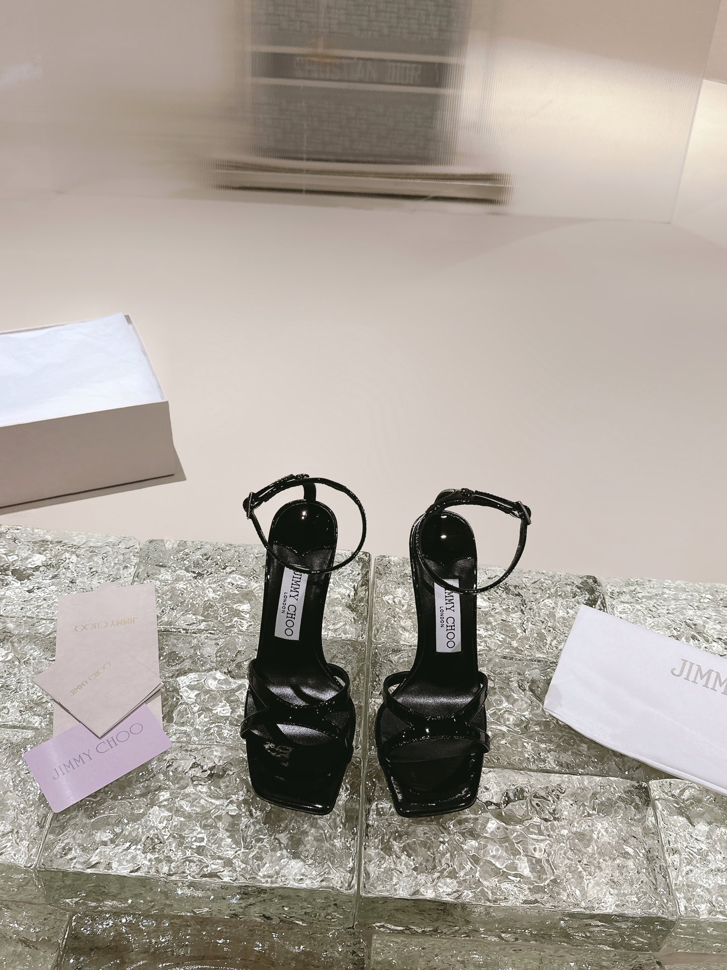 JIMMY CHOO высокаабцасныя сандалі сандалі з адкрытай пяткай і рамянямі, востраносыя туфлі з глыбокім вырэзам, крыштальныя рамяні + імпартаваная авечая скура, поўназерністая крыштальная авечая скура