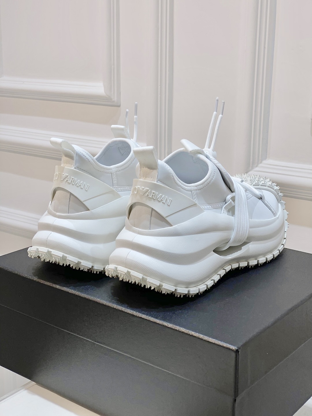 2024 Emporio Armani Men’s Sneakers: Futuristic Urban Style with Air Comfort - 图片 6