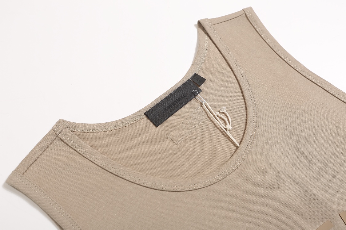 FEAR OF GOD ESSENTIALS T恤服装 6