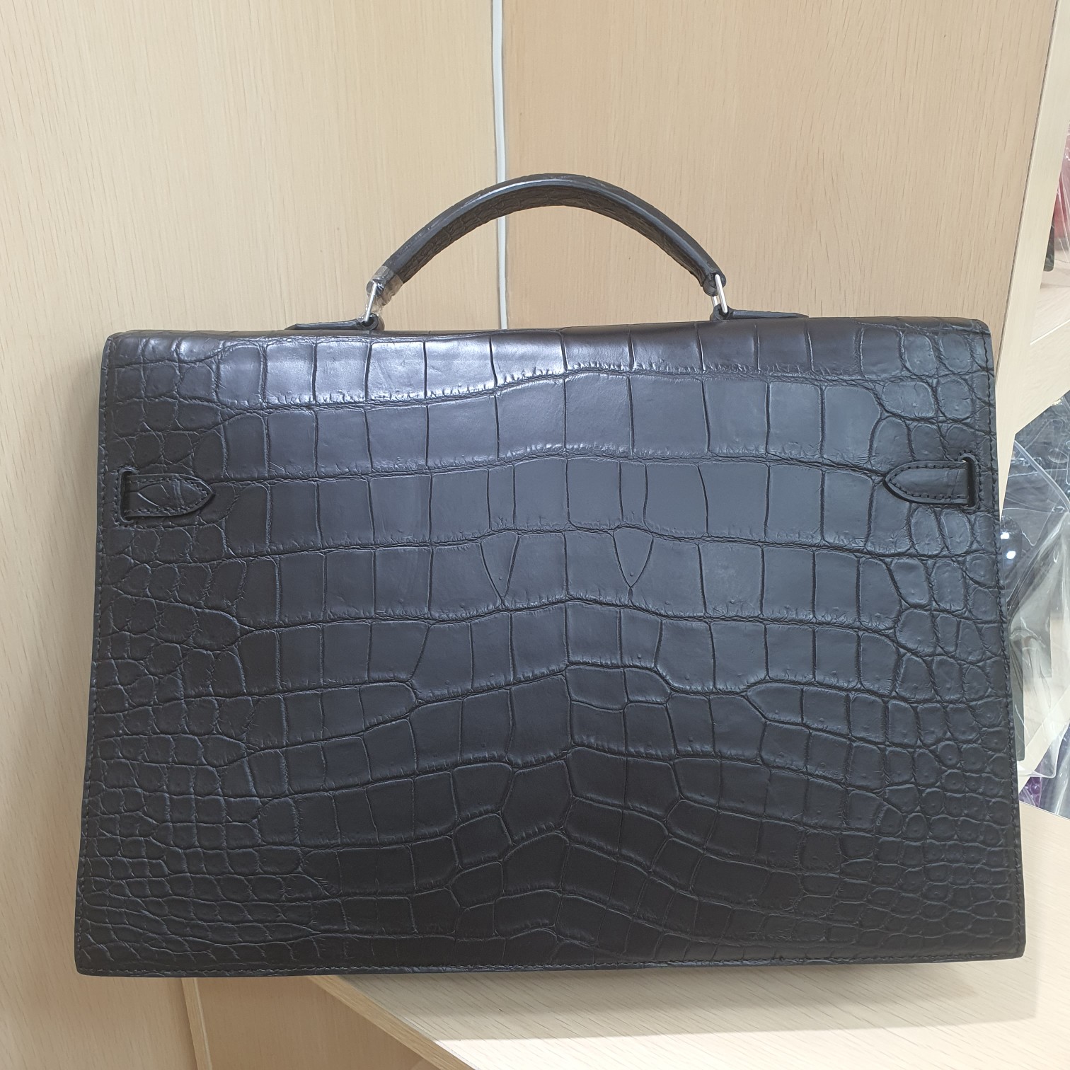 Hermes Kelly Depeches Black crocodile embossed 25x8x5cm business