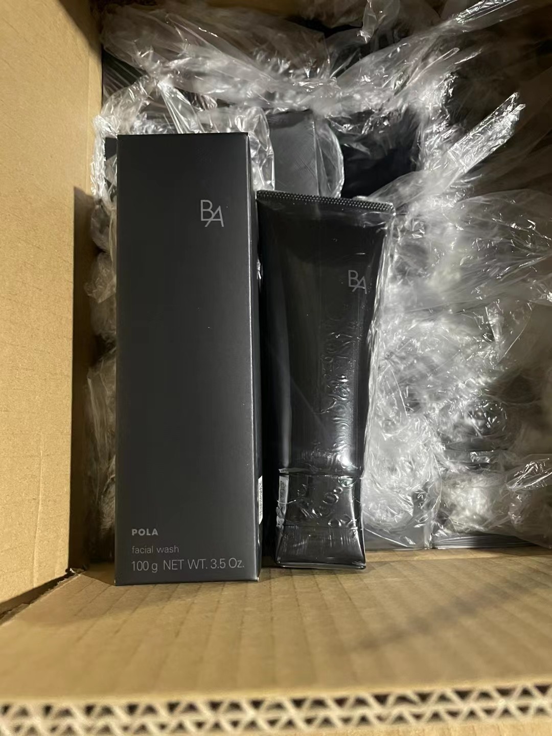 62. POLA宝丽黑BA洗面奶100g/明通版 🔜 明通版. Alta calidad❗ 🇯🇵POLA/宝丽 黑BA洗面奶100g ¡¡Perfecta entrega!! ¡¡Moho privado!! Detalles de…