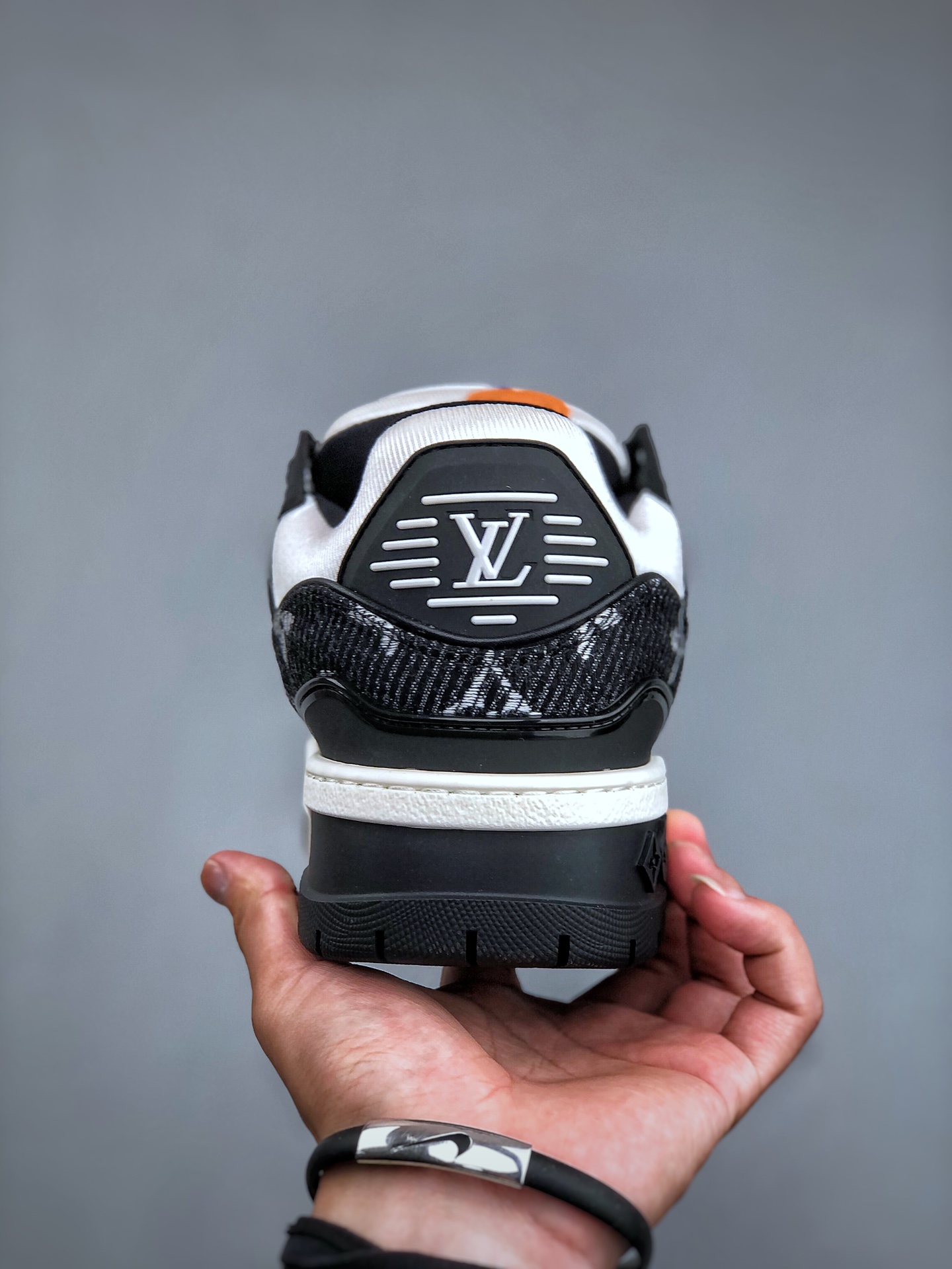 420 广东原装品质版本 LV Trainer Maxi 小胖丁系列面包鞋驴牌24S时尚走秀款