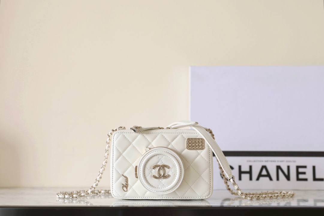Wholesale China
 Chanel mirror quality
 Camera Bags White Gold Hardware Lambskin Sheepskin Spring/Summer Collection