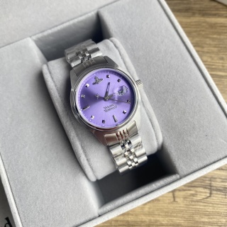Vivienne Westwood Orb Date 29mm detail 7