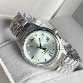 Vivienne Westwood Orb Quartz 29mm detail 4