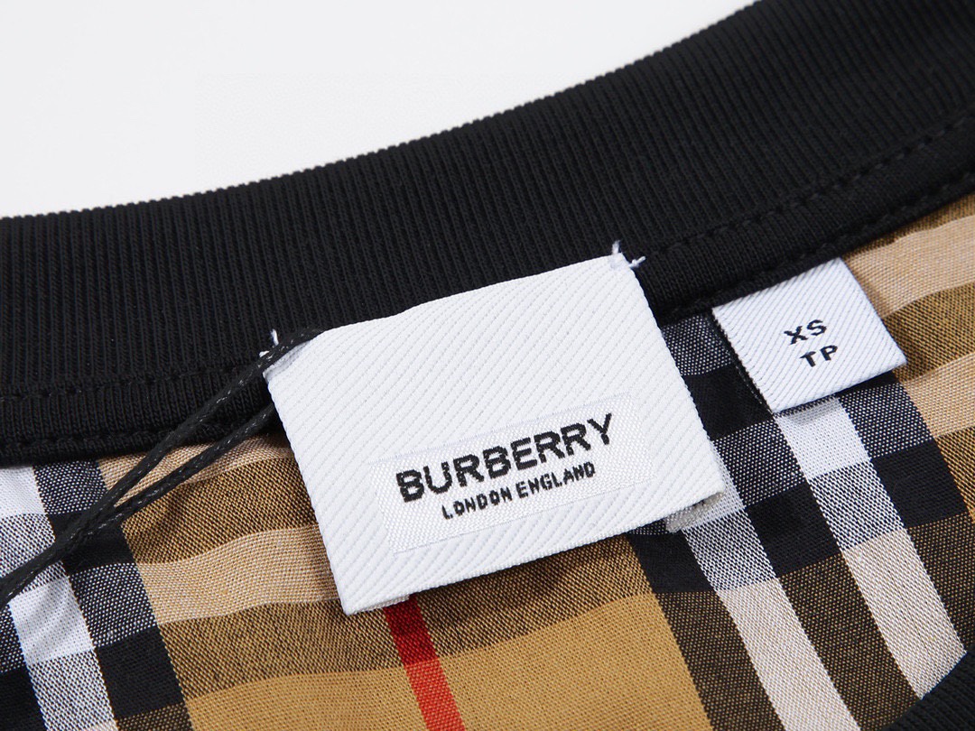 巴宝莉/Burberry 夏季新款 经典袖子格纹拼接圆领短袖T恤