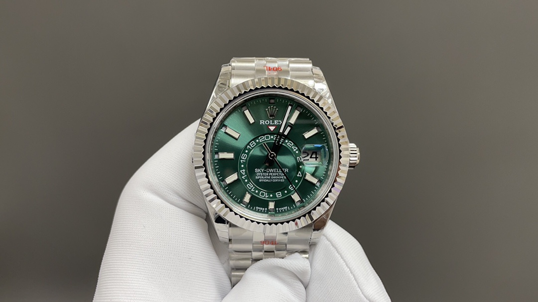 Best Capucines Replica
 Rolex Watch Green White