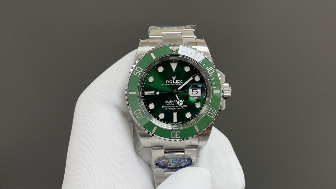 Rolex Luxury
 Watch Perfect Quality Designer Replica
 Green